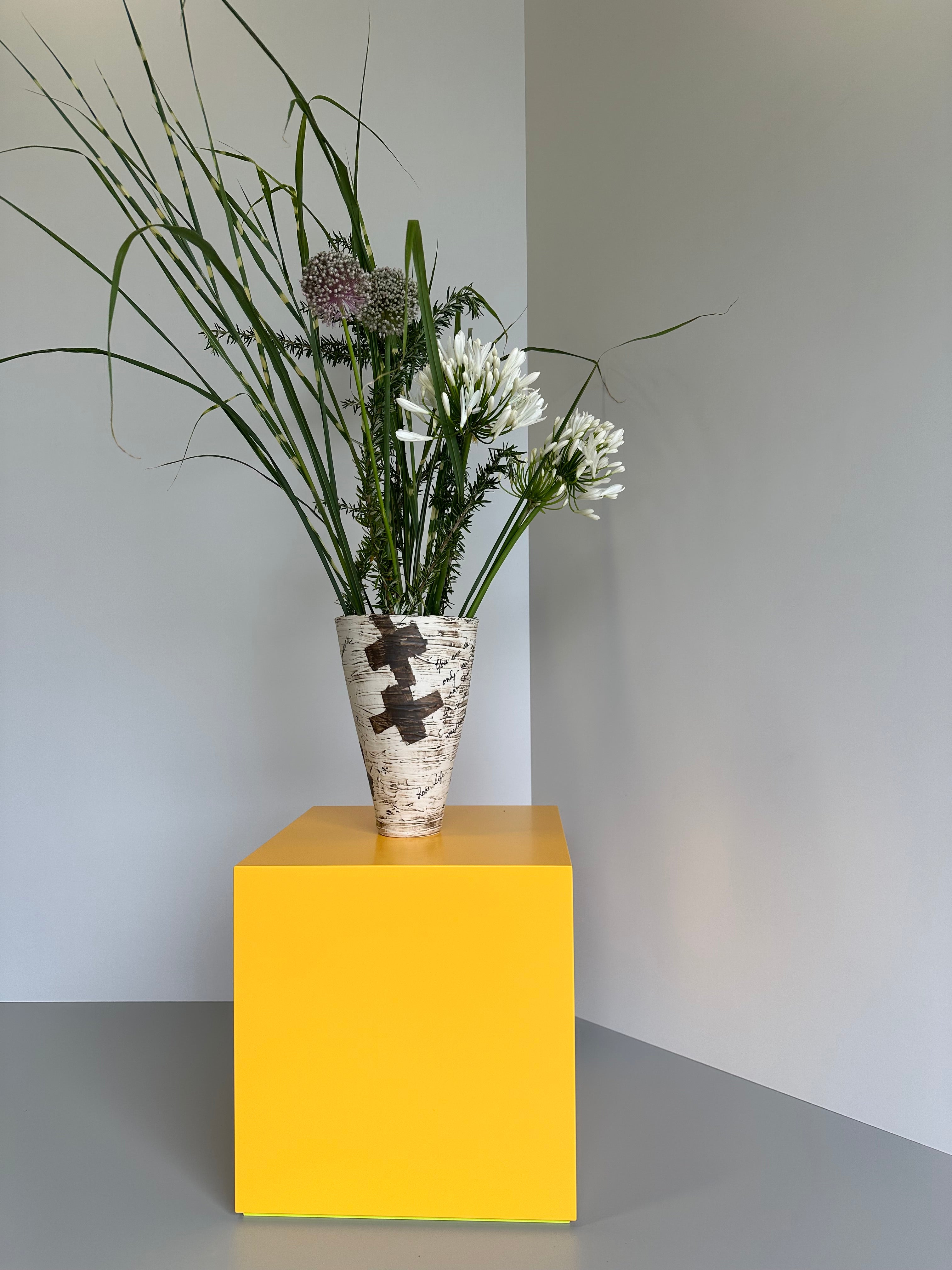 Cube L1 – Sleek Multi-Use Cube for NZ Interiors | Living Design – LIV+