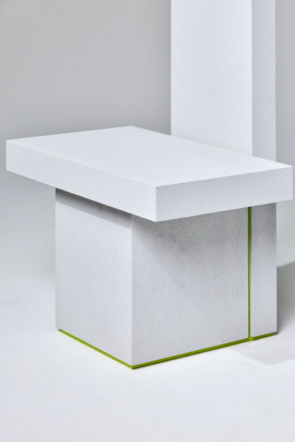 Throne 1