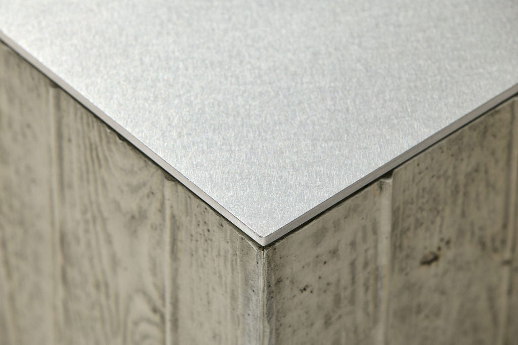 silverTouch® + imi-timber table
