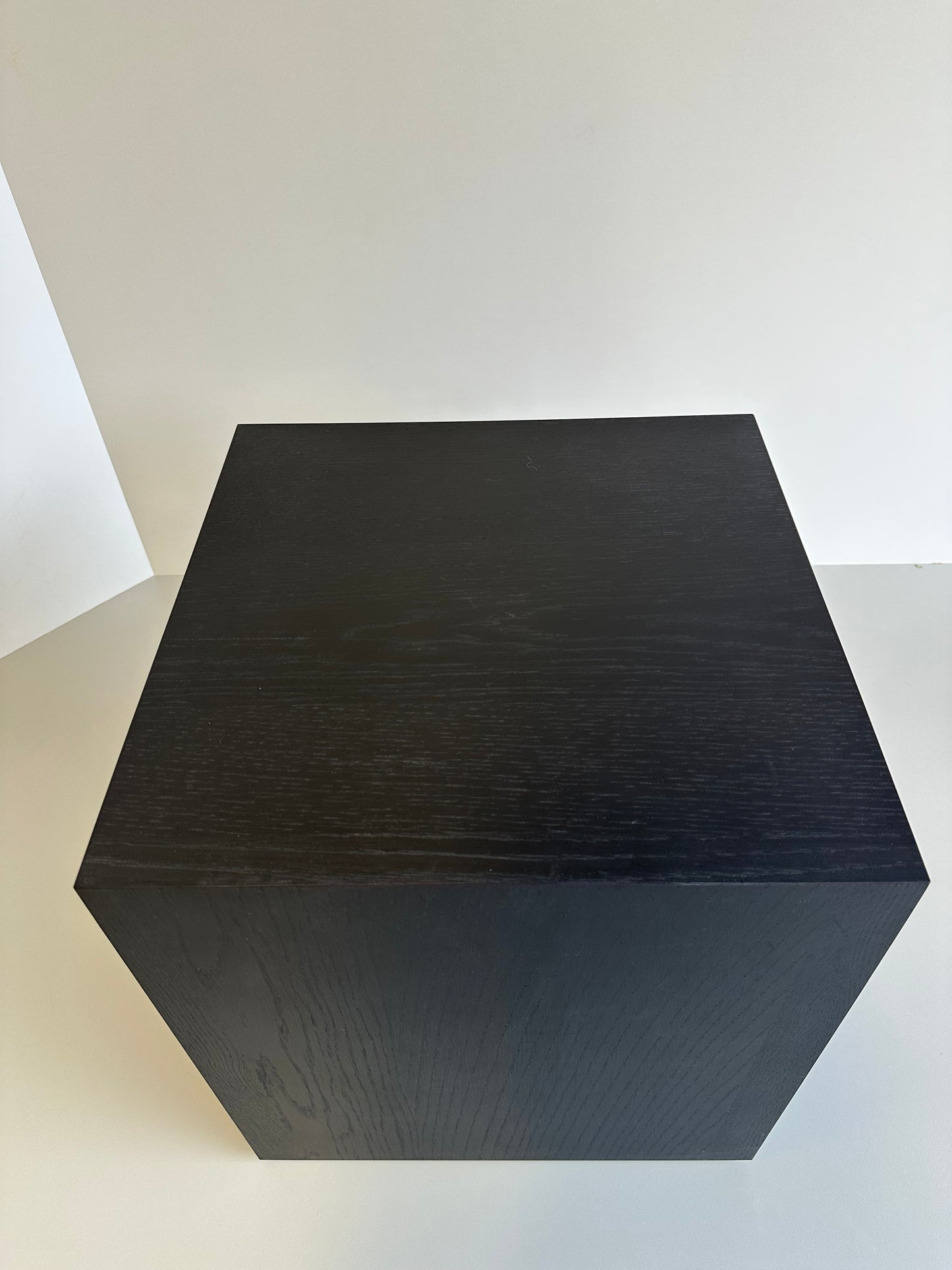 Cube R1